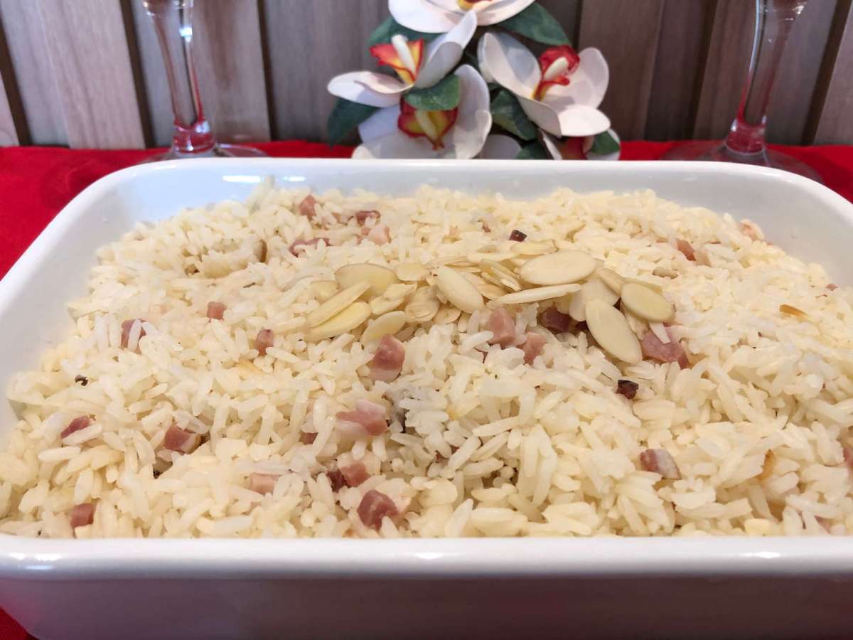 Arroz de Espumante com Bacon e&nbsp;Amêndoas