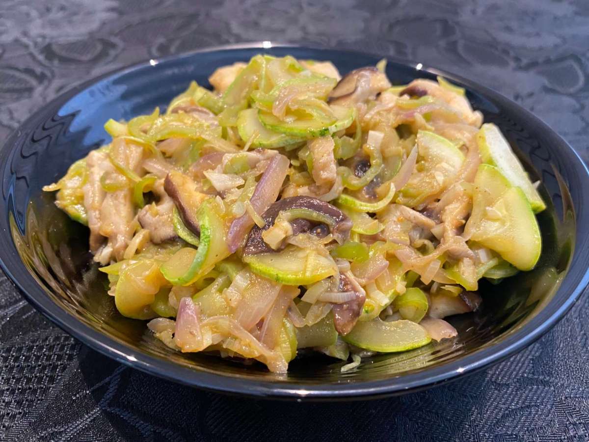 Antepasto de Cogumelos, Abobrinha e&nbsp;Cambuci