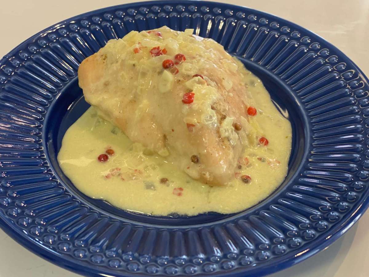 Filé de Frango ao Molho de Pimenta&nbsp;Rosa