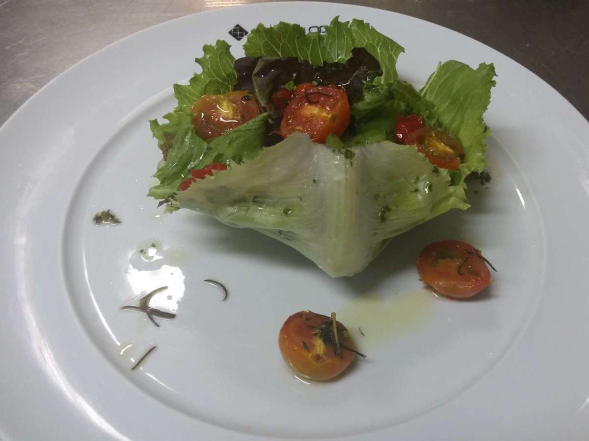 Salada de Folhas com Vinagrete de&nbsp;Biquinho