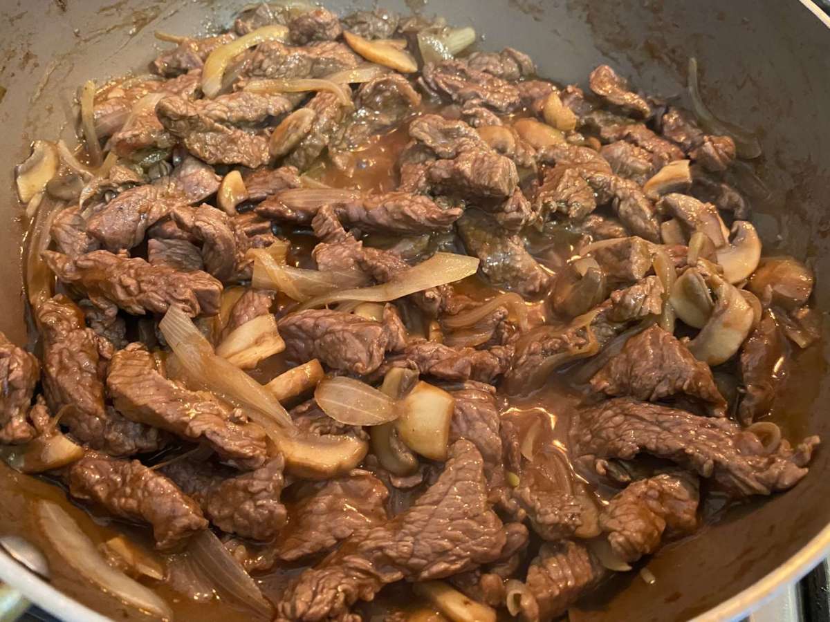 Tiras de Alcatra com Molho&nbsp;Barbecue